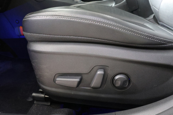 Hyundai Kona 1.0T Premium PANO NAVI CLIMA STOEL VERW+VERK PDC '18