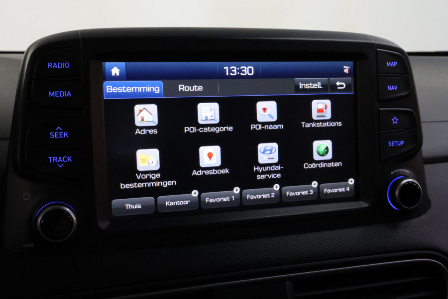 Hyundai Kona 1.0T Premium PANO NAVI CLIMA STOEL VERW+VERK PDC '18