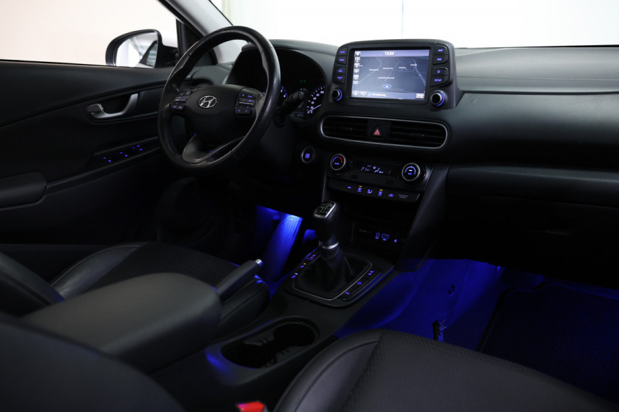 Hyundai Kona 1.0T Premium PANO NAVI CLIMA STOEL VERW+VERK PDC '18