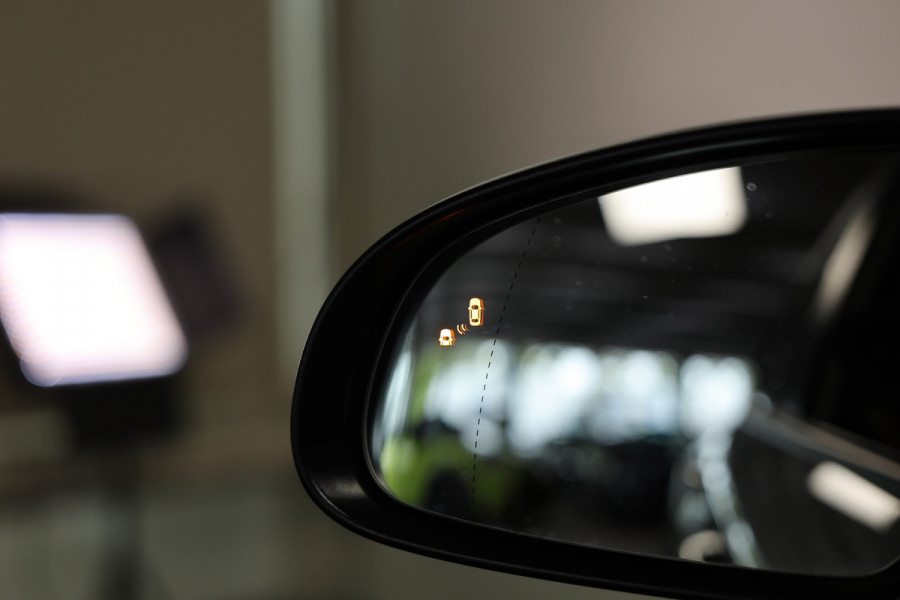 Hyundai Kona 1.0T Premium PANO NAVI CLIMA STOEL VERW+VERK PDC '18