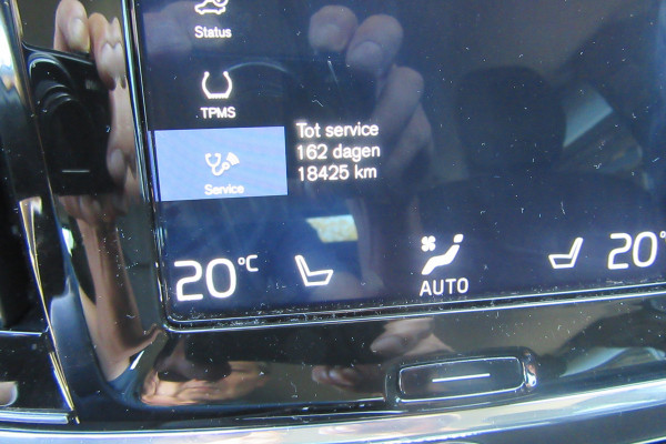 Volvo V90 2.0 T4 Momentum, Leder, Blis, Carplay, Trekhaak