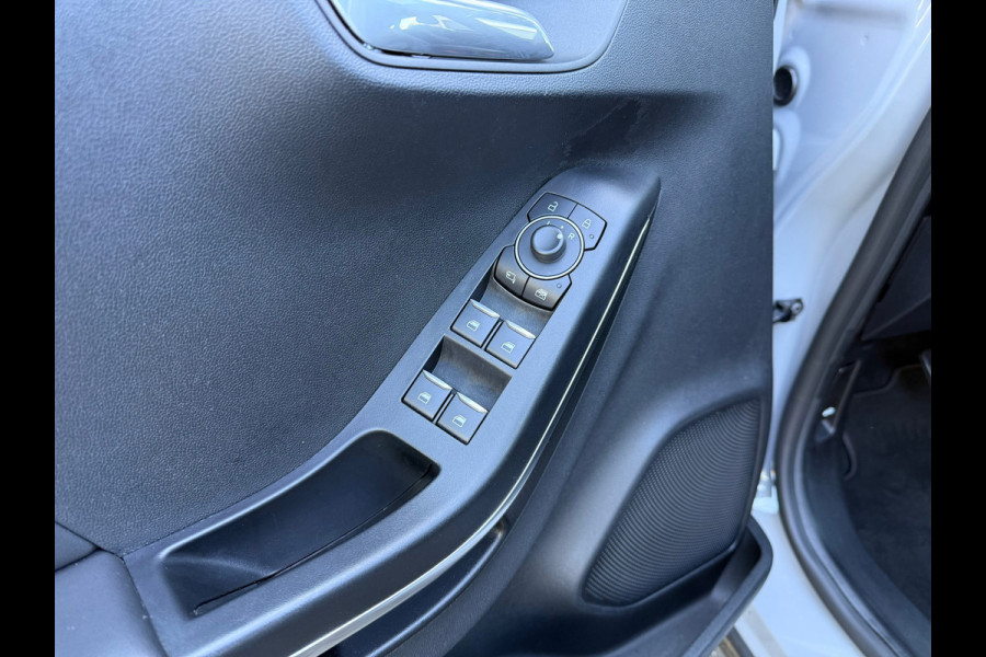 Ford Puma 1.0 EcoBoost 155pk Hybrid - Automaat - Navi - Panoramadak- LED - Parkeerhulp