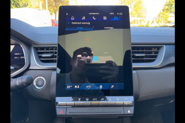 Renault Symbioz 1.6 E-Tech full hybrid 145 esprit Alpine Solar Pano / LM 19'' / Camera / Adapt. Cruise / Virt cockpit