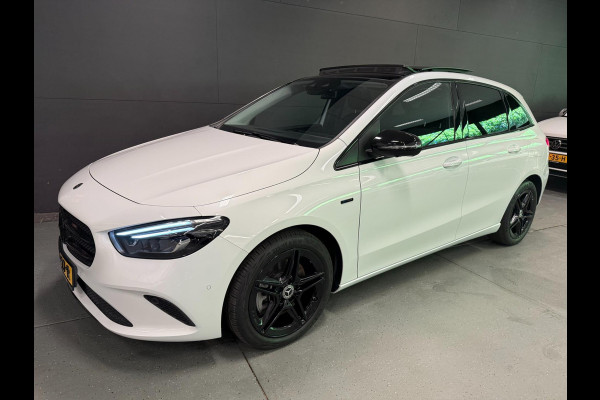 Mercedes-Benz B-Klasse 250 e Premium 18''AMG WIDE-SCREEN PANO/LED/DAB/CAM/ECC/PDC/CRUISE///