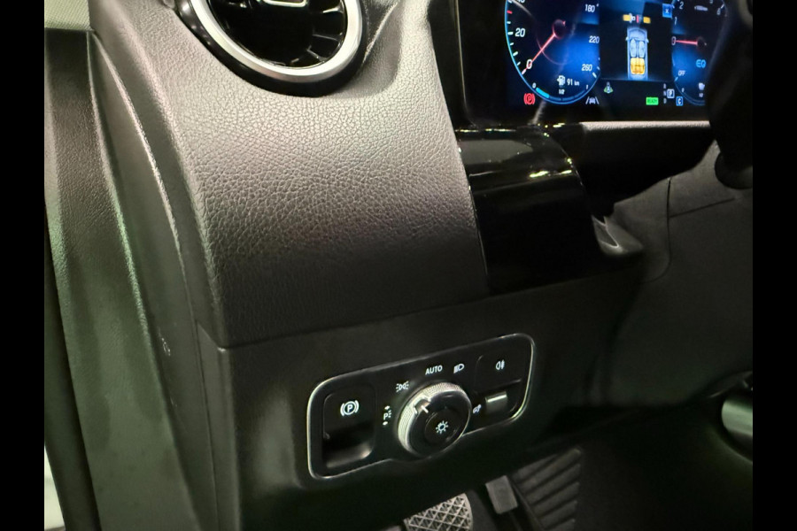 Mercedes-Benz B-Klasse 250 e Premium 18''AMG WIDE-SCREEN PANO/LED/DAB/CAM/ECC/PDC/CRUISE///