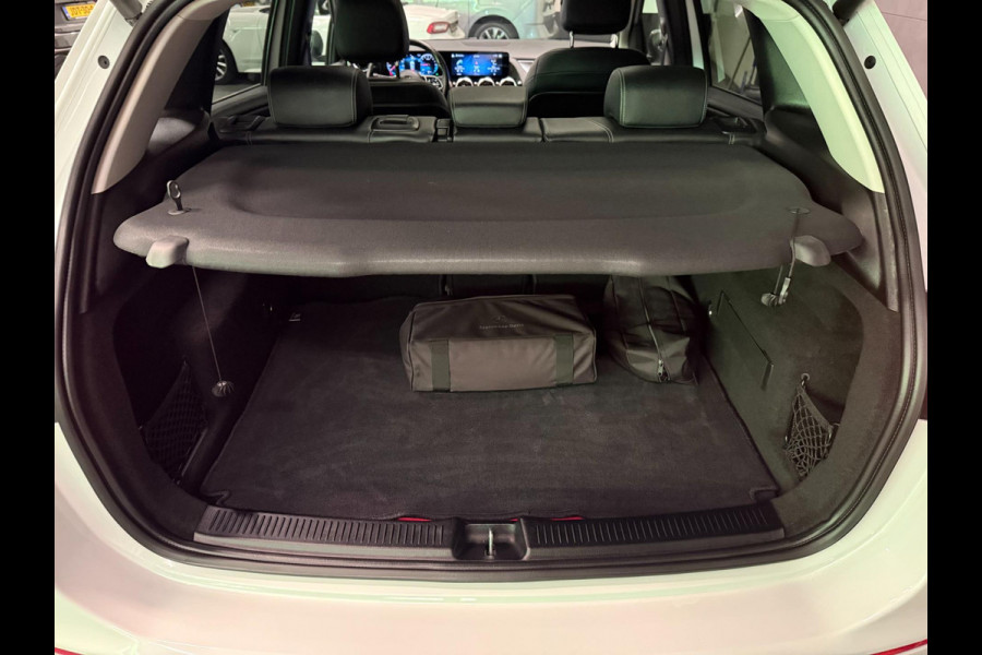 Mercedes-Benz B-Klasse 250 e Premium 18''AMG WIDE-SCREEN PANO/LED/DAB/CAM/ECC/PDC/CRUISE///