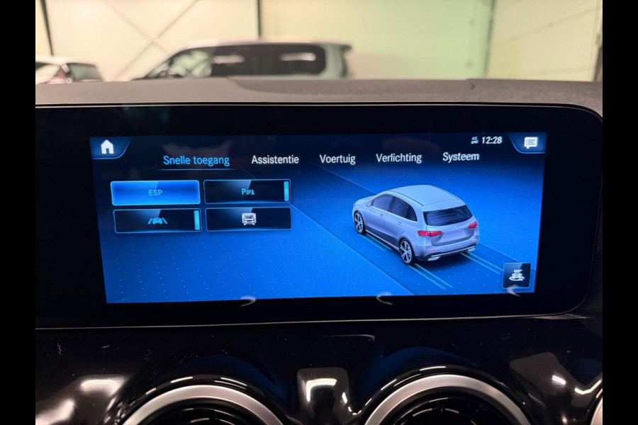 Mercedes-Benz B-Klasse 250 e Premium 18''AMG WIDE-SCREEN PANO/LED/DAB/CAM/ECC/PDC/CRUISE///