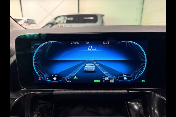 Mercedes-Benz B-Klasse 250 e Premium 18''AMG WIDE-SCREEN PANO/LED/DAB/CAM/ECC/PDC/CRUISE///