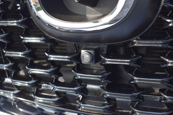 Mazda CX-5 2.0 e-SA-G M Hybrid 165 Advantage / Automaat / 360 Camera /  Carplay / Parkeerhulp / Trekhaak  2000kg / Stoel & stuur verwarming