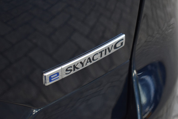 Mazda CX-5 2.0 e-SA-G M Hybrid 165 Advantage / Automaat / 360 Camera /  Carplay / Parkeerhulp / Trekhaak  2000kg / Stoel & stuur verwarming