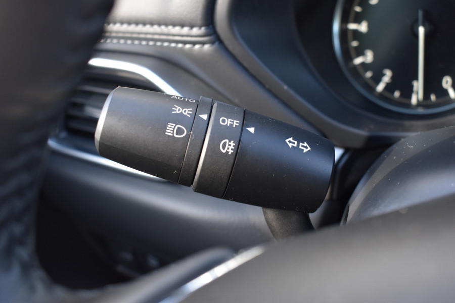 Mazda CX-5 2.0 e-SA-G M Hybrid 165 Advantage / Automaat / 360 Camera /  Carplay / Parkeerhulp / Trekhaak  2000kg / Stoel & stuur verwarming