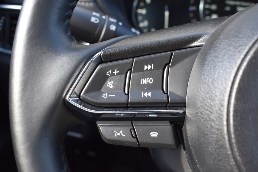 Mazda CX-5 2.0 e-SA-G M Hybrid 165 Advantage / Automaat / 360 Camera /  Carplay / Parkeerhulp / Trekhaak  2000kg / Stoel & stuur verwarming