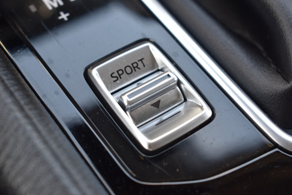 Mazda CX-5 2.0 e-SA-G M Hybrid 165 Advantage / Automaat / 360 Camera /  Carplay / Parkeerhulp / Trekhaak  2000kg / Stoel & stuur verwarming