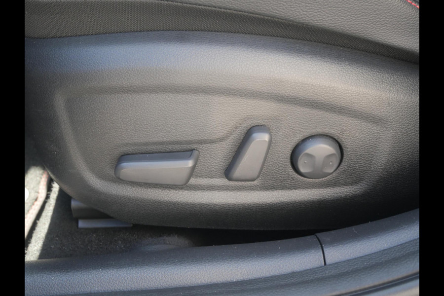 Kia ProCeed 1.6 T-GDI GT | 204 PK | Automaat | Schuif/kantel Dak | Stoel-stuurverwarming | Clima |