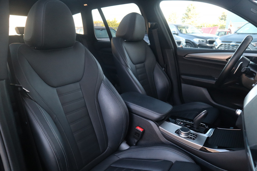 BMW X3 xDrive30e M-Sport Pano / Camera / Leder / HiFi / Trekhaak