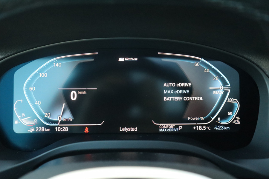 BMW X3 xDrive30e M-Sport Pano / Camera / Leder / HiFi / Trekhaak