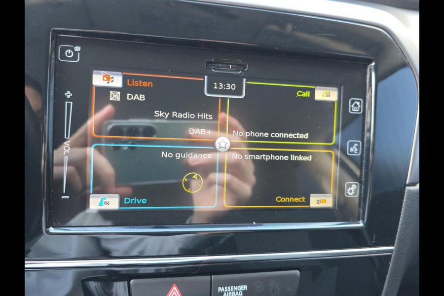 Suzuki Vitara 1.4 Boosterjet Select | Navigatie | All-Season Banden | Achteruitrijcamera/Parkeersensoren | Stoelverwarming | Cruisecontrol |
