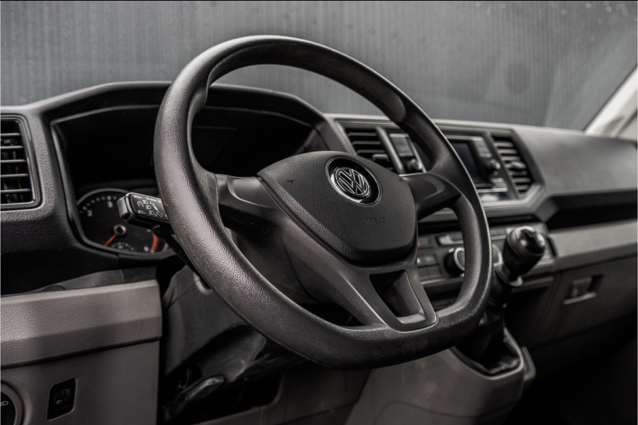 Volkswagen Crafter 30 TDI | L3H2 | Camera | CarPlay | Mirrorlink | Cruise | Airco | Euro 6
