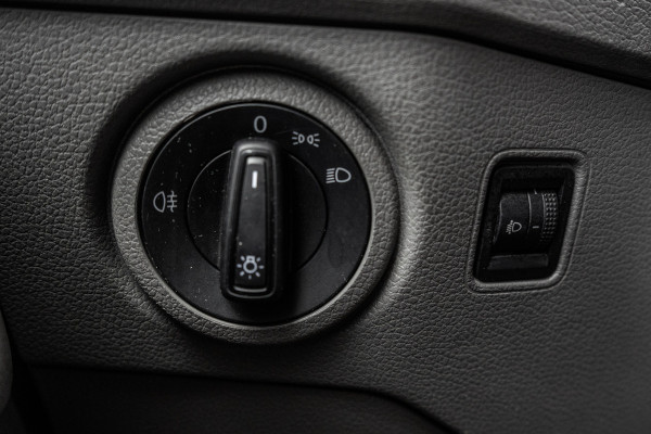 Volkswagen Crafter 30 TDI | L3H2 | Camera | CarPlay | Mirrorlink | Cruise | Airco | Euro 6