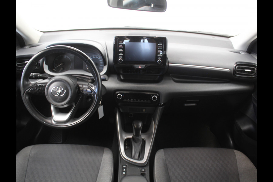 Toyota Yaris 1.5 Hybrid Active CARPLAY | CAMERA | CLIMATE | DAB | ADAPCRUISE | ELRM