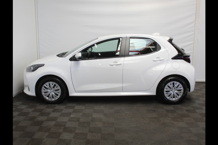 Toyota Yaris 1.5 Hybrid Active CARPLAY | CAMERA | CLIMATE | DAB | ADAPCRUISE | ELRM