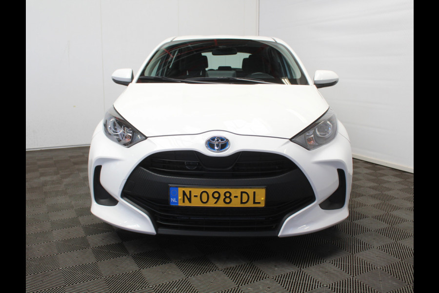 Toyota Yaris 1.5 Hybrid Active CARPLAY | CAMERA | CLIMATE | DAB | ADAPCRUISE | ELRM