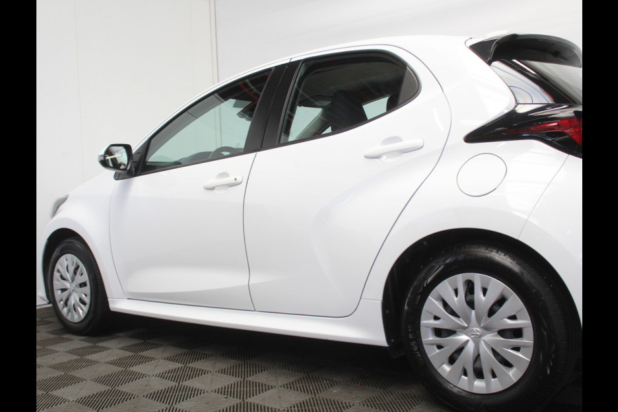 Toyota Yaris 1.5 Hybrid Active CARPLAY | CAMERA | CLIMATE | DAB | ADAPCRUISE | ELRM