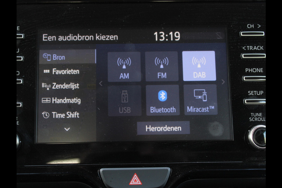 Toyota Yaris 1.5 Hybrid Active CARPLAY | CAMERA | CLIMATE | DAB | ADAPCRUISE | ELRM