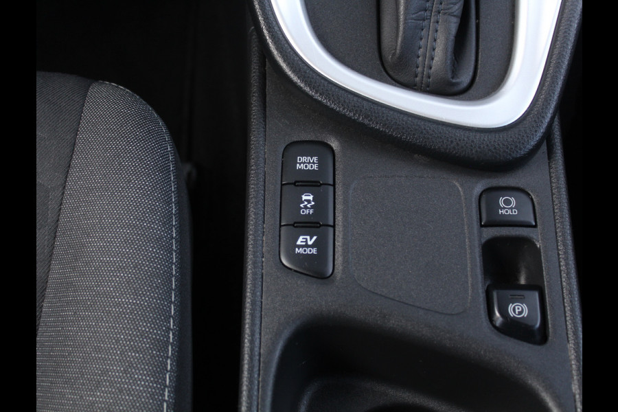Toyota Yaris 1.5 Hybrid Active CARPLAY | CAMERA | CLIMATE | DAB | ADAPCRUISE | ELRM