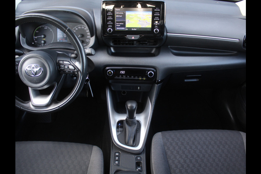 Toyota Yaris 1.5 Hybrid Active CARPLAY | CAMERA | CLIMATE | DAB | ADAPCRUISE | ELRM
