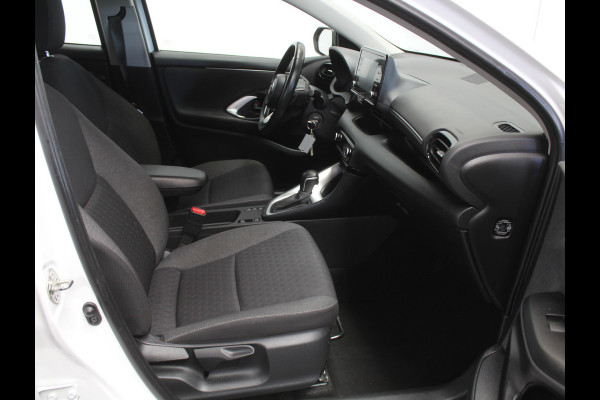 Toyota Yaris 1.5 Hybrid Active CARPLAY | CAMERA | CLIMATE | DAB | ADAPCRUISE | ELRM