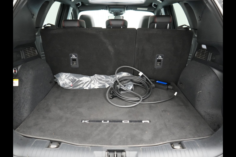 Ford Kuga 2.5 ST-Line X Plug In Hybrid 225pk Dealer O.H PHEV | Trekhaak Af Fabriek | Head Up | Panodak | Adaptive Cruise | 360 Camera | Alcantara Sportstoelen Verwarmd | Bang & Olufsen | Keyless | Apple Carplay | Blis | Stuur Verwarmd | Navigatie