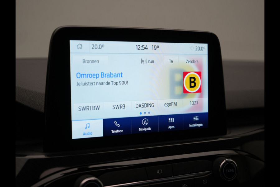 Ford Kuga 2.5 ST-Line X Plug In Hybrid 225pk Dealer O.H PHEV | Trekhaak Af Fabriek | Head Up | Panodak | Adaptive Cruise | 360 Camera | Alcantara Sportstoelen Verwarmd | Bang & Olufsen | Keyless | Apple Carplay | Blis | Stuur Verwarmd | Navigatie