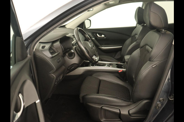 Renault Kadjar 1.3 TCe Zen | Panoramadak | Trekhaak | Leder | Keyless | Full LED | Camera | Sfeerverlichting | Carplay | Navigatie | Stoelverwarming | LMV 19 inch