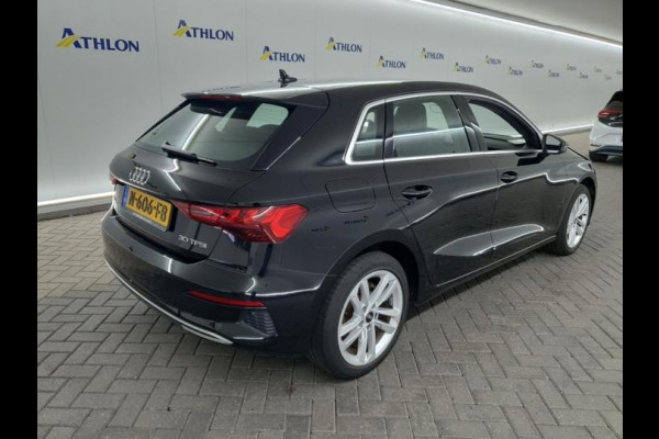 Audi A3 Sportback 30 TFSI Aut. Advanced ed. | Virtual | ALU | Navi | ECC | Carplay |