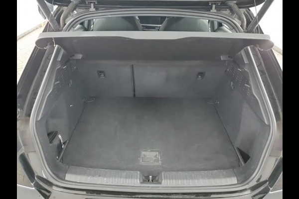 Audi A3 Sportback 30 TFSI Aut. Advanced ed. | Virtual | ALU | Navi | ECC | Carplay |