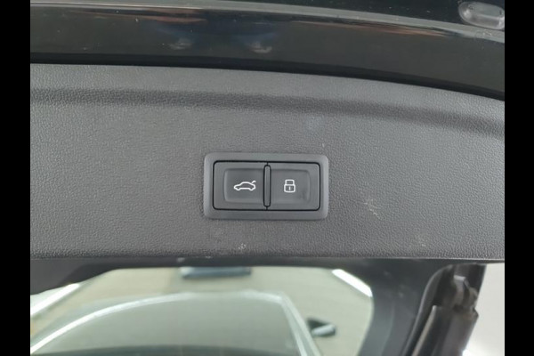 Audi A3 Sportback 30 TFSI Aut. Advanced ed. | Virtual | ALU | Navi | ECC | Carplay |