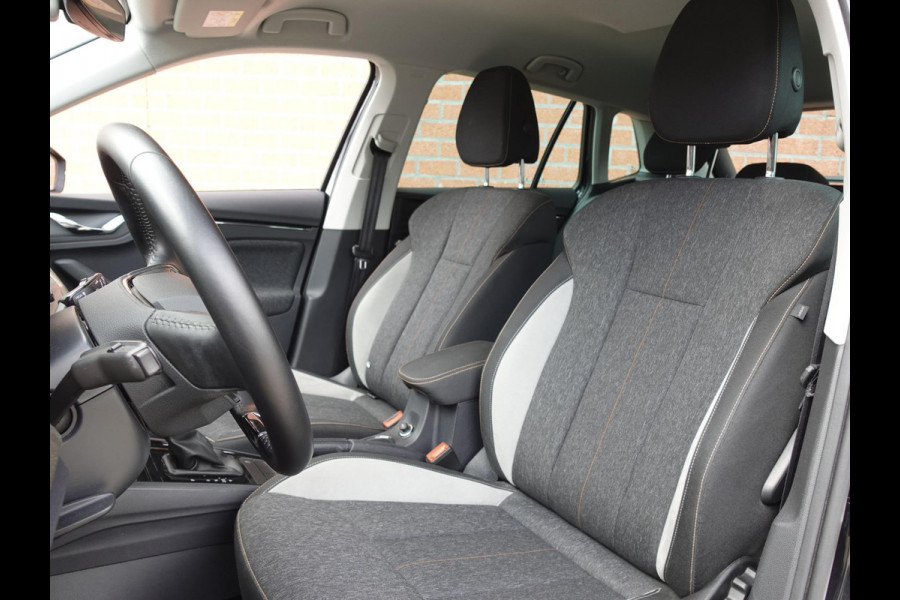 Škoda Kamiq 1.0 TSI 110pk DSG Style Navigatie Apple Carplay/Android Auto Climate Control Elektrisch bedienbare kofferbak Dab Extra Getint Glas