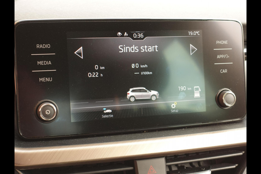Škoda Kamiq 1.0 TSI 110pk DSG Style Navigatie Apple Carplay/Android Auto Climate Control Elektrisch bedienbare kofferbak Dab Extra Getint Glas