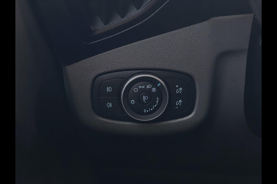 Ford Transit Connect 1.5 EcoBlue L2 Limited Zuid | 120pk | Navigatie | Trekhaak | Camera | Cruise Control | Stoel met bank Ford Transit Connect 1.5 EcoBlue L2 Limited Zuid | 120pk | Navigatie | Trekhaak | Camera | Cruise Control | Stoel met bank
