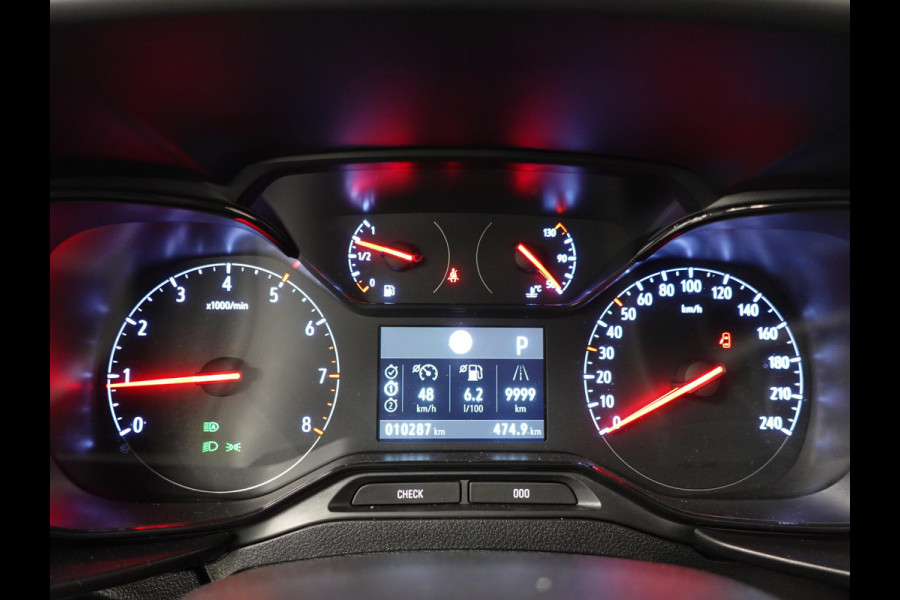 Opel Combo 130pk L1 Sport Edition Automaat Airco Navi Trekhaak LM Velgen Parkeersensoren Cruise