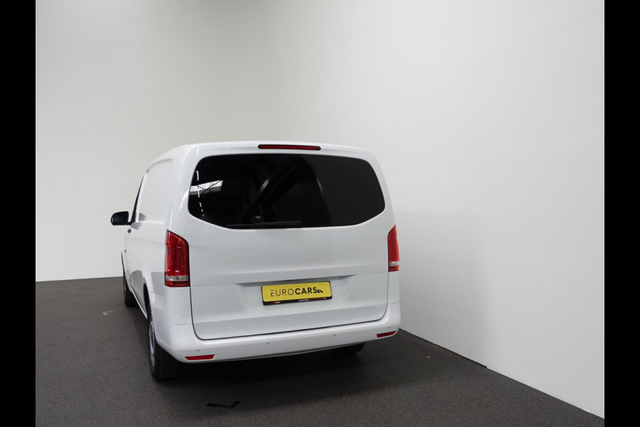 Mercedes-Benz Vito 114 CDI Lang Automaat Airco Parkeersensoren Camera LED Achterklep 3-zits
