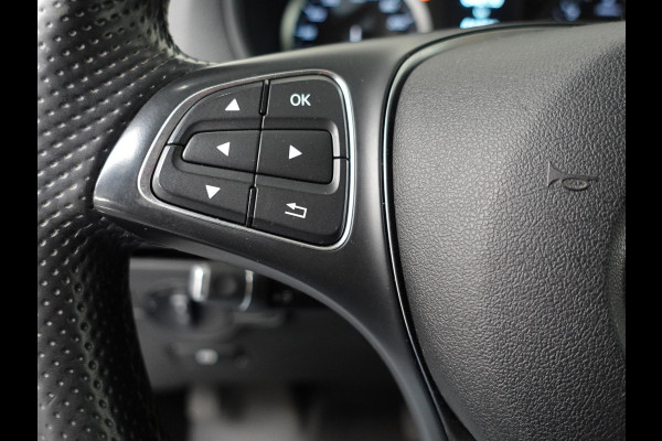 Mercedes-Benz Vito 114 CDI Lang Automaat Airco Parkeersensoren Camera LED Achterklep 3-zits