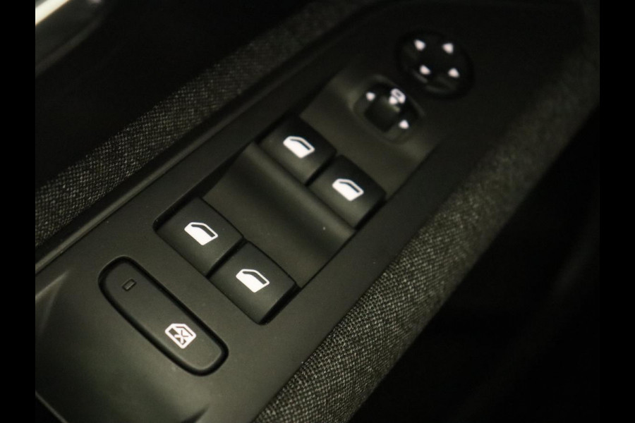 Peugeot 3008 1.6 BlueHDi Blue Lease Executive | Trekhaak | Navigatie | Carplay | Climate control | Cruise control | LMV 17 inch