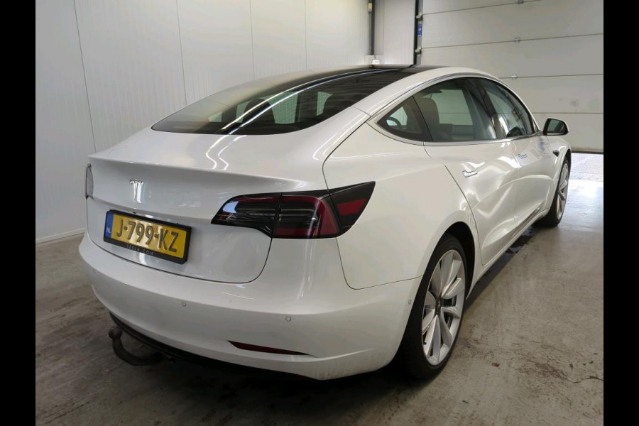 Tesla Model 3 Range Plus RWD | Autopilot | Panorama | Trekhaak |