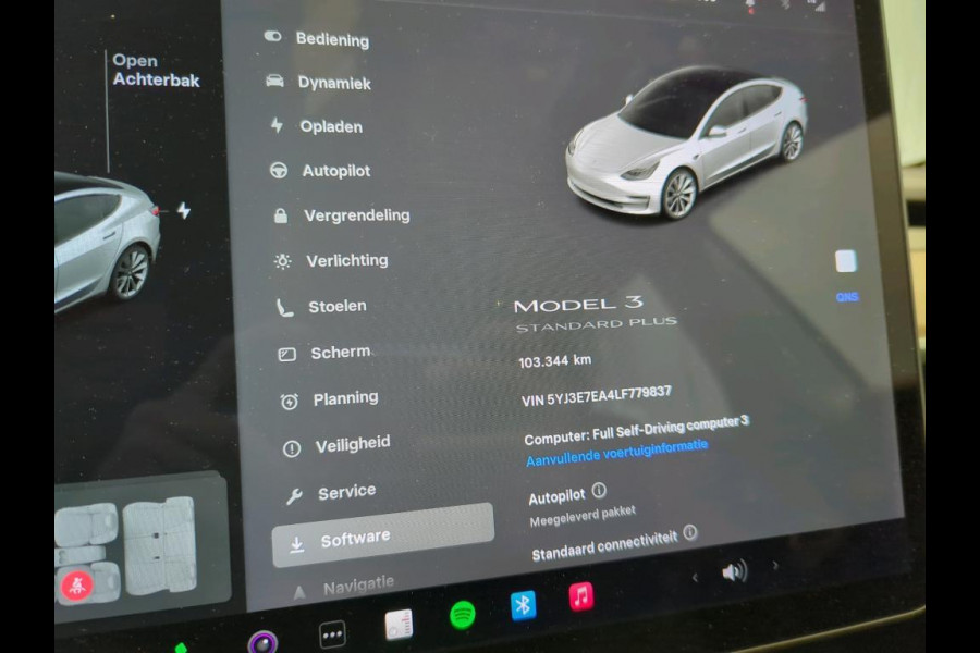 Tesla Model 3 Range Plus RWD | Autopilot | Panorama | Trekhaak |