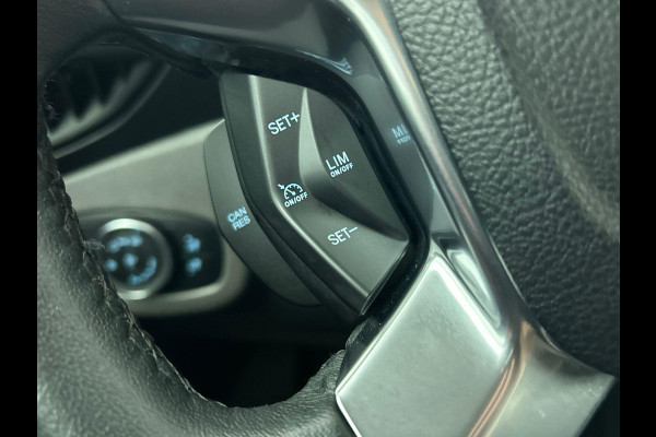 Ford Transit Connect 100pk L2 Trend Automaat Navi Trekhaak Navi PDC achter Camera Cruise Control
