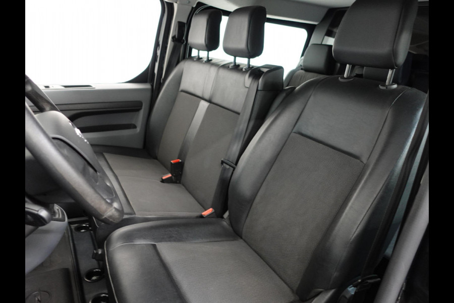 Opel Vivaro 1.5 CDTI L3H1 Dubbele Cabine Edition Airco Navigatie Bluetooth Parkeersensoren 6-Zits Camera