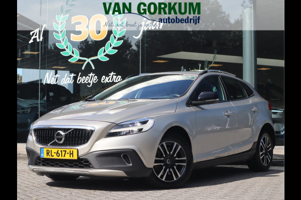 Volvo V40 Cross Country 1.5 T3 Momentum Automaat