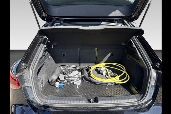 Audi A3 Sportback 40 TFSI e Advanced edition | virtual cockpit | Apple Car Play / Android Auto | stoelverwarming | standkachel |